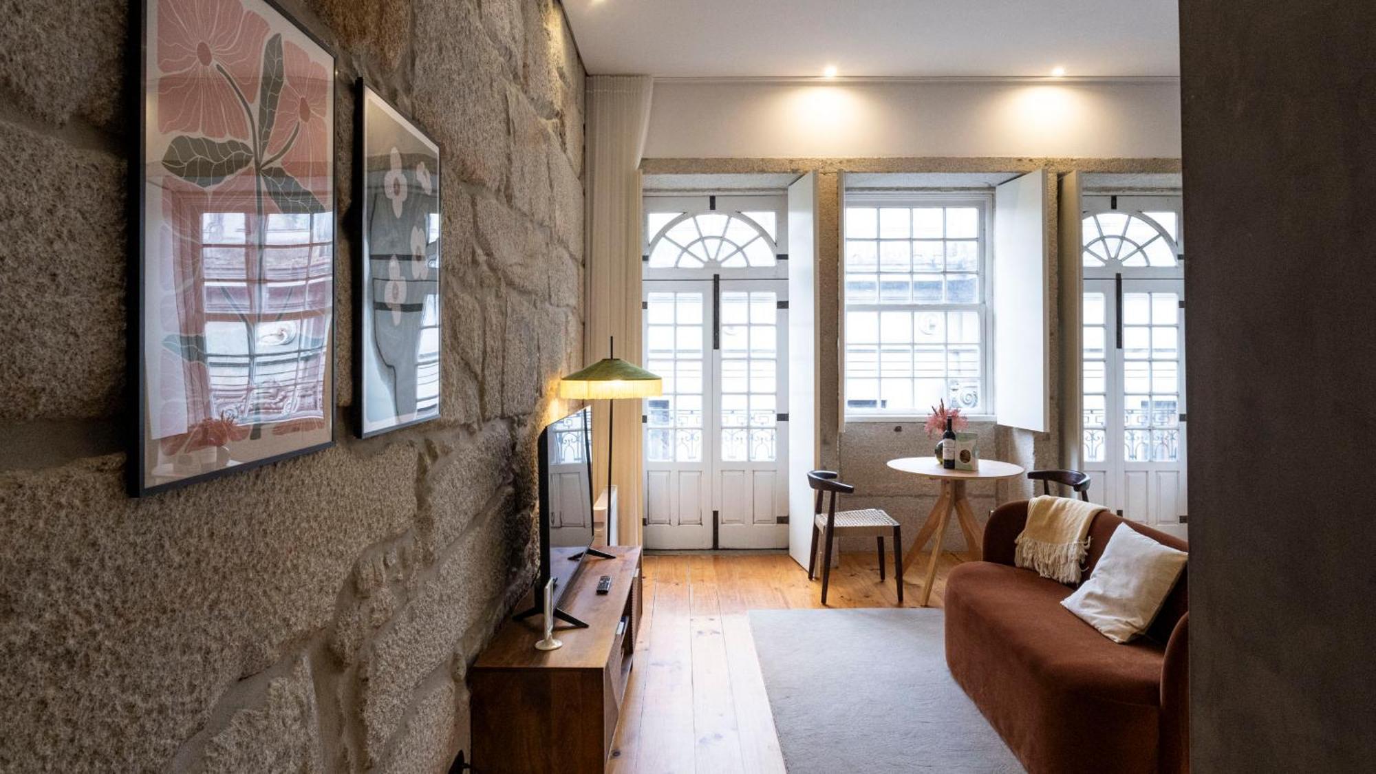 Lovelystay - Allderman Apartment - Almada 3º F Порто Екстериор снимка